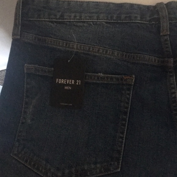 Jeans - Picture 3 of 4
